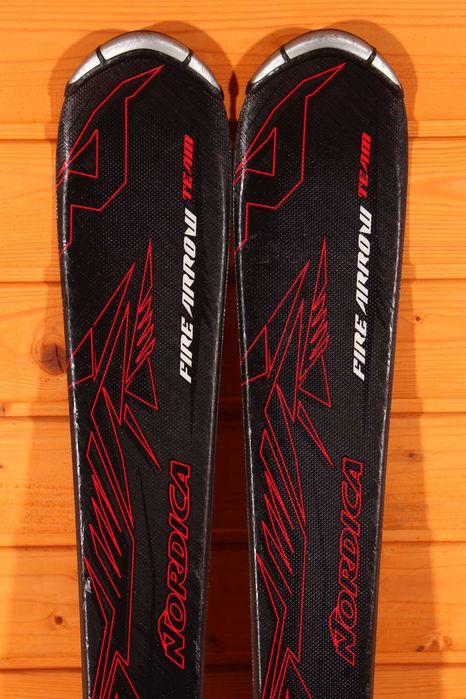 Narty dziecięce Nordica Fire Arrow Team 120 cm + Marker 7.0 /Z/