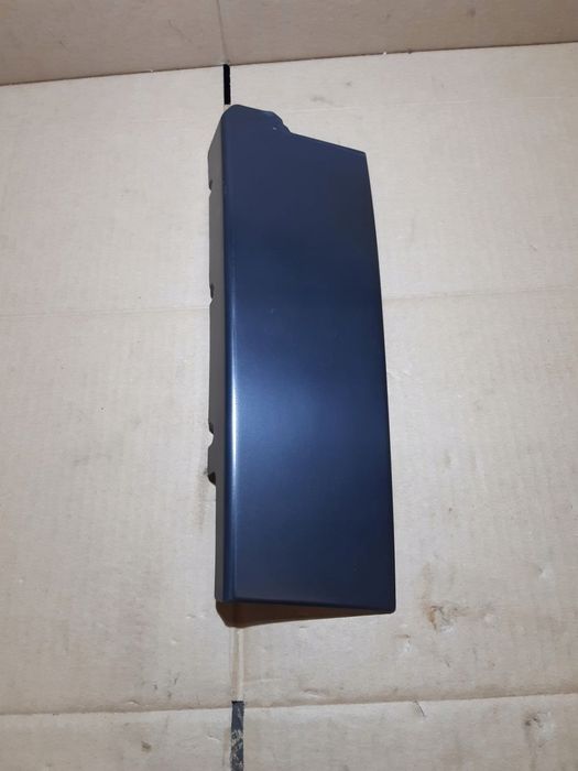 AUDI A3 8P NAKŁADKA OSŁONA PRAWA SŁUPKA B 8P3853290