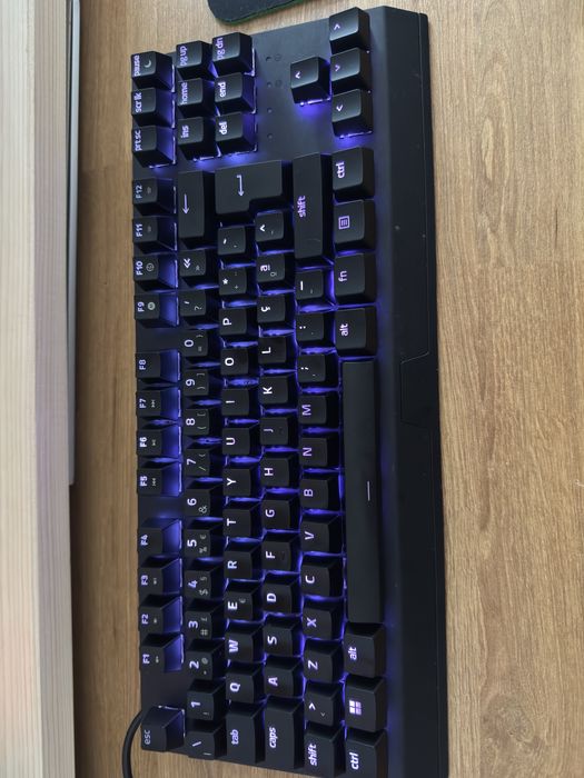 Teclado razer blackwidow v3 tenkeyless