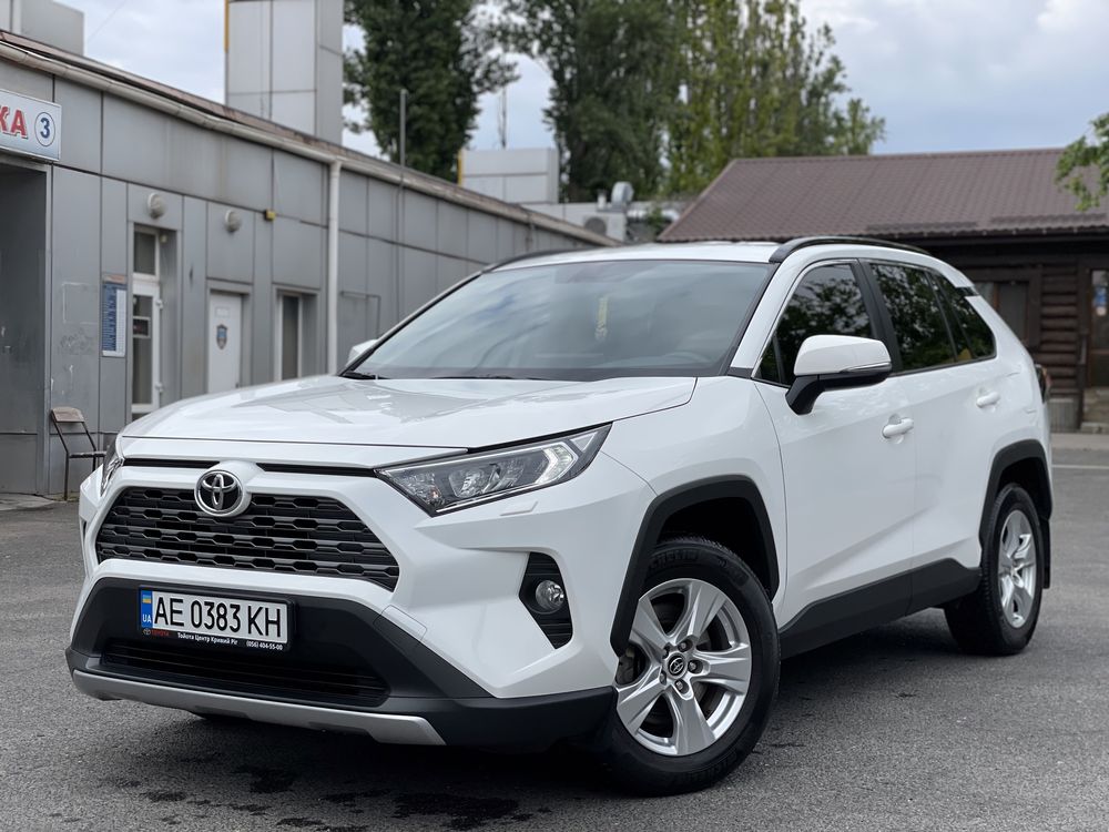 [ВНЕСОК ВІД 20%] Toyota RAV4