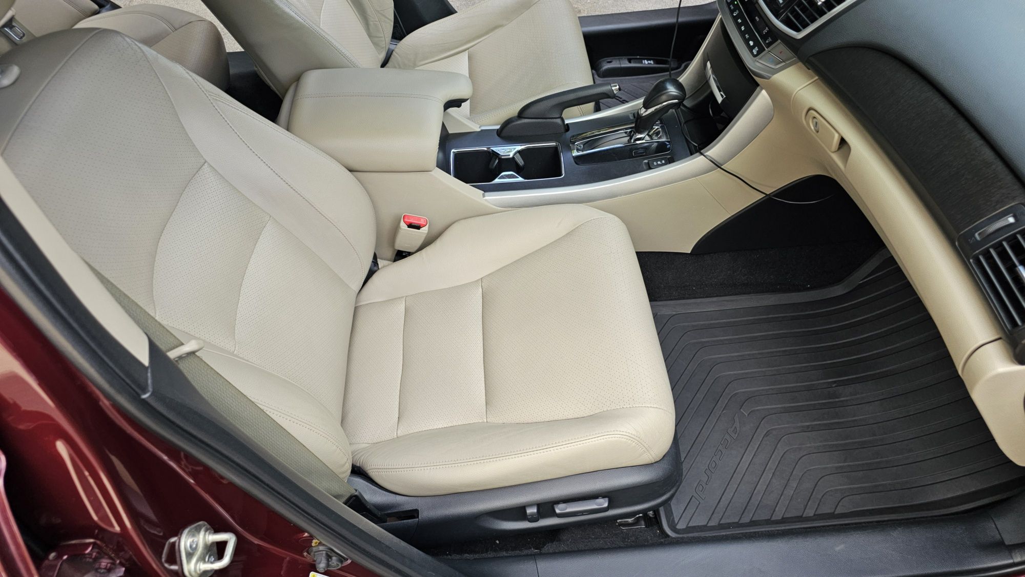 Продам  Honda Accord  9