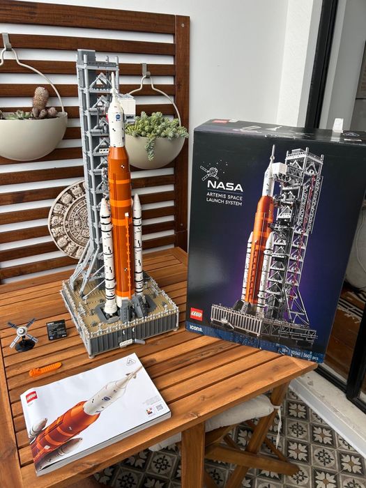 LEGO NASA Artemis Space Launch System – Perfect Condition!