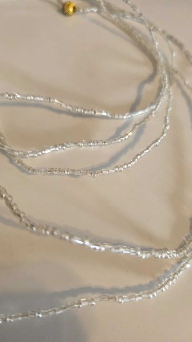 Pendente (pulseira) branco-pérola