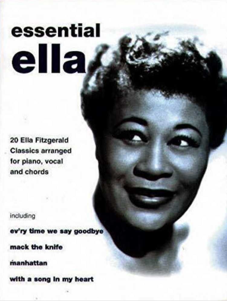 Livro Essential Ella Fitzgerald CLÁSSICS for Piano, Vocal and Chords