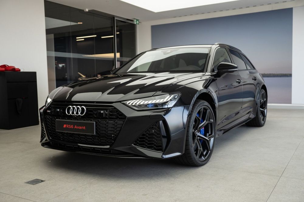 Audi RS6 Dach szklany panoramiczny, Wspomaganie domykania drzwi