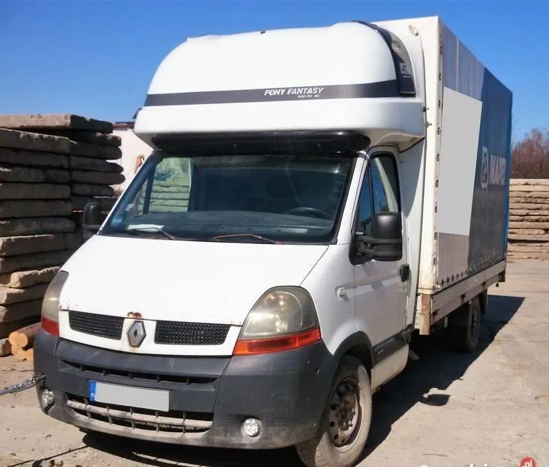 Mercedes-Benz Sprinter 316  Renault Master