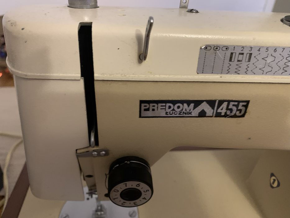 Maszyna do szycia Predom Łucznik 455