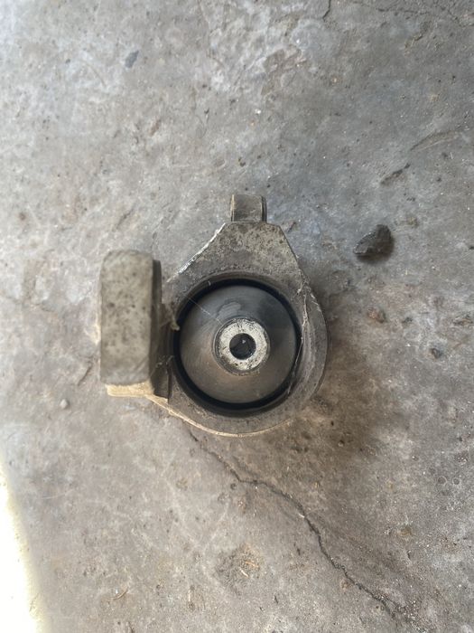 Подушка КПП Acura MDX 2