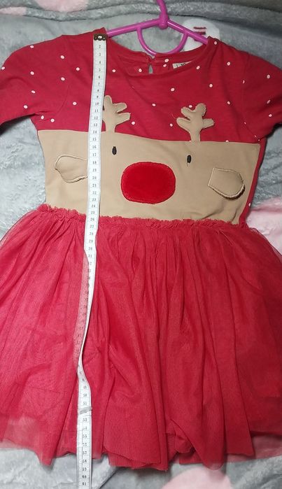 Продам новорічну сукню на дівчинку 4 років