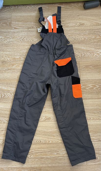 Nowe spodnie robocze ogrodniczki techniczne M/L kwf BHP termiczne