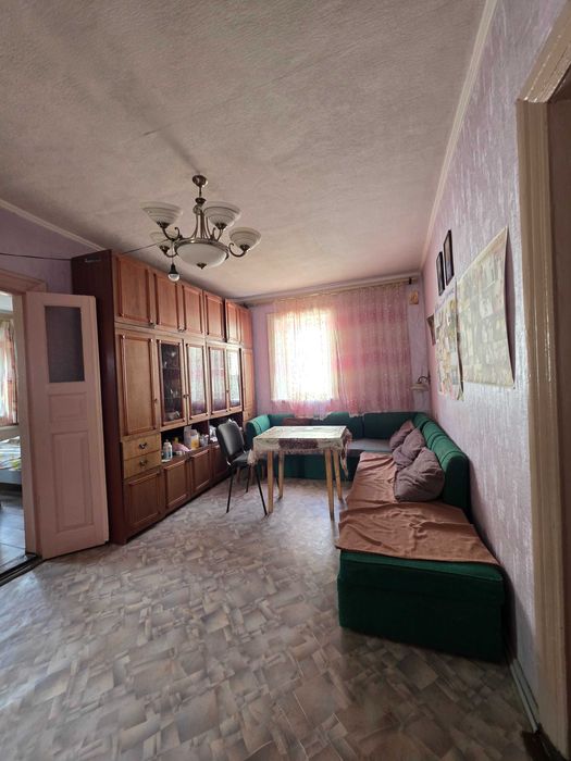 Продаж будинку біля 28 школи