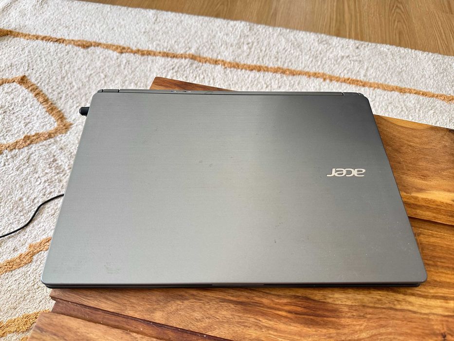 Acer Aspire V Ultrabook – Intel Core i5 – 1 TB HDD – 8 GB RAM64553128803073122