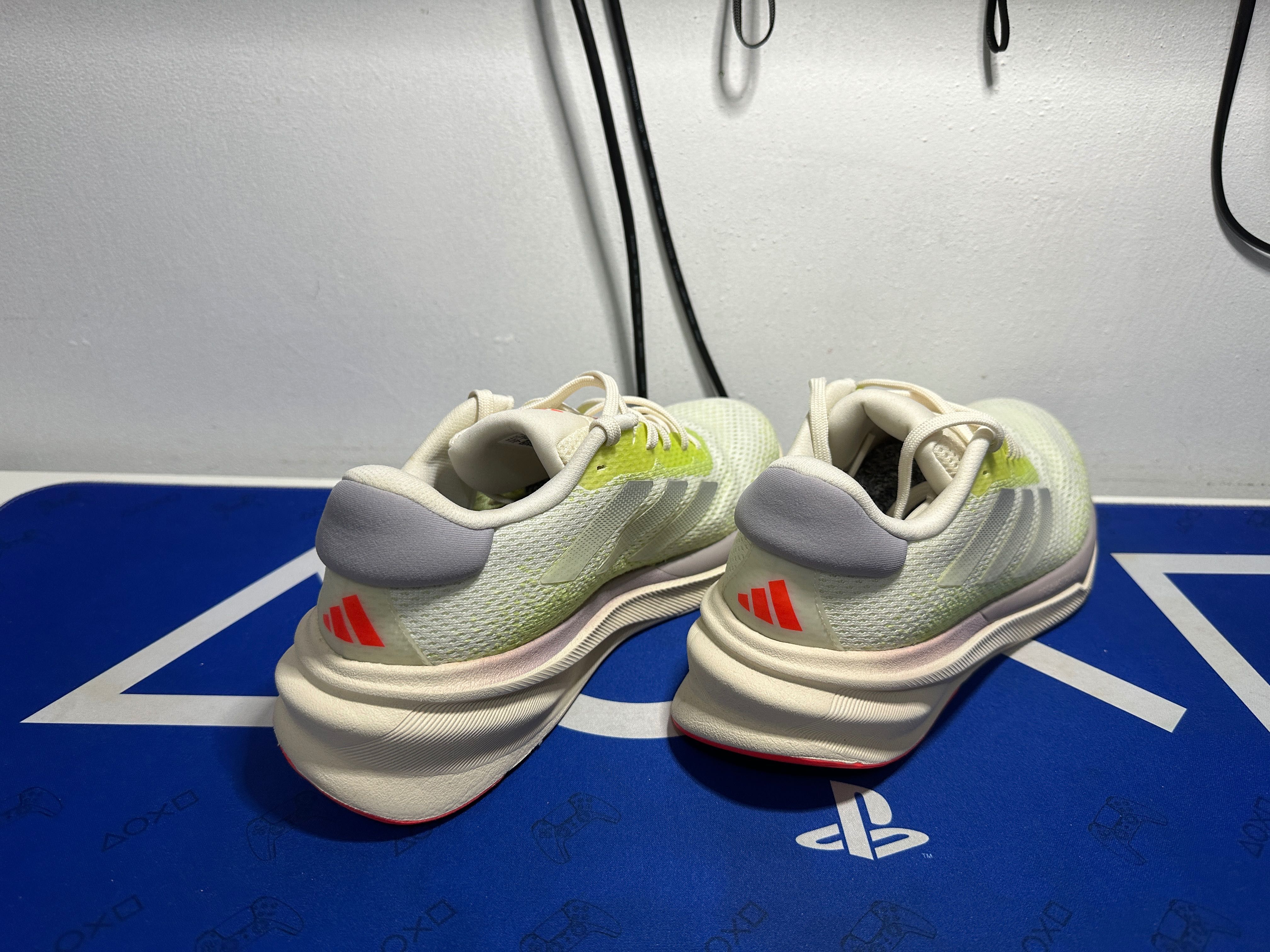 ADIDAS Supernova Stride M {IE8181}