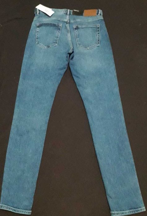 НОВЫЕ джинсы подростковые/ мужские, H&M, skinny, разм 30