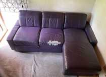 Sofa skórzana Helvetia Furniture z szezlongiem, rozkładana