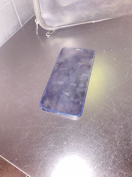 Iphone 12 como novo
