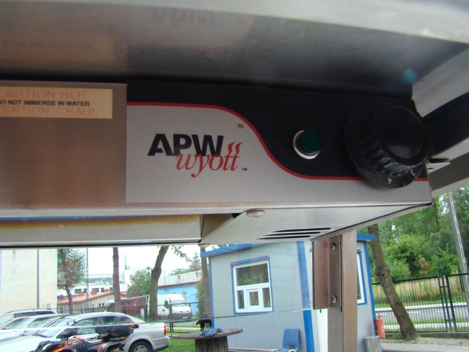 stół gastronomiczny z podgrzewaczem APW Wyott