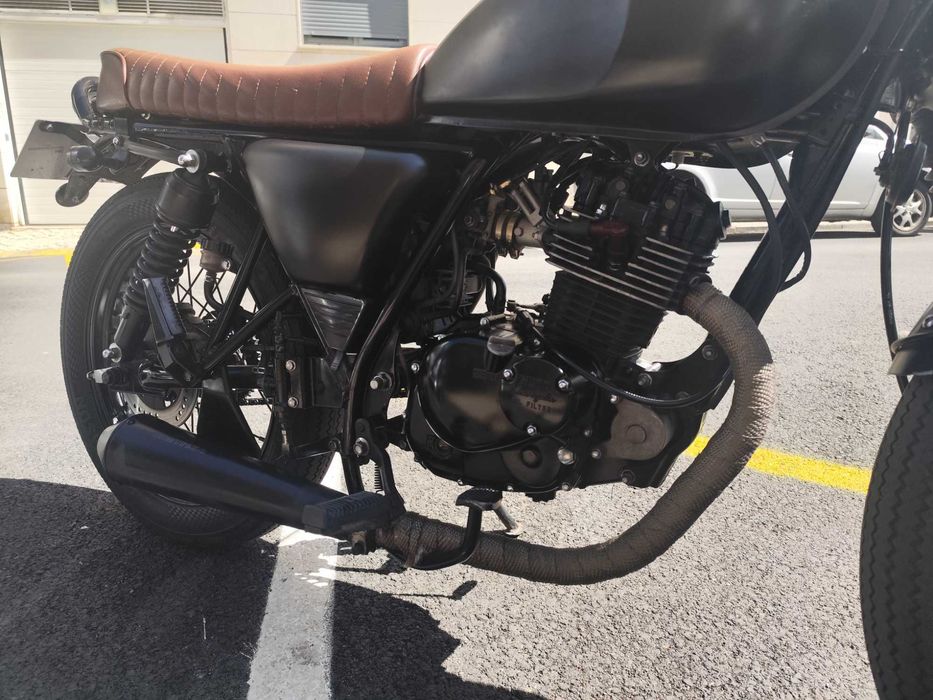 Mutt Mongrel 125