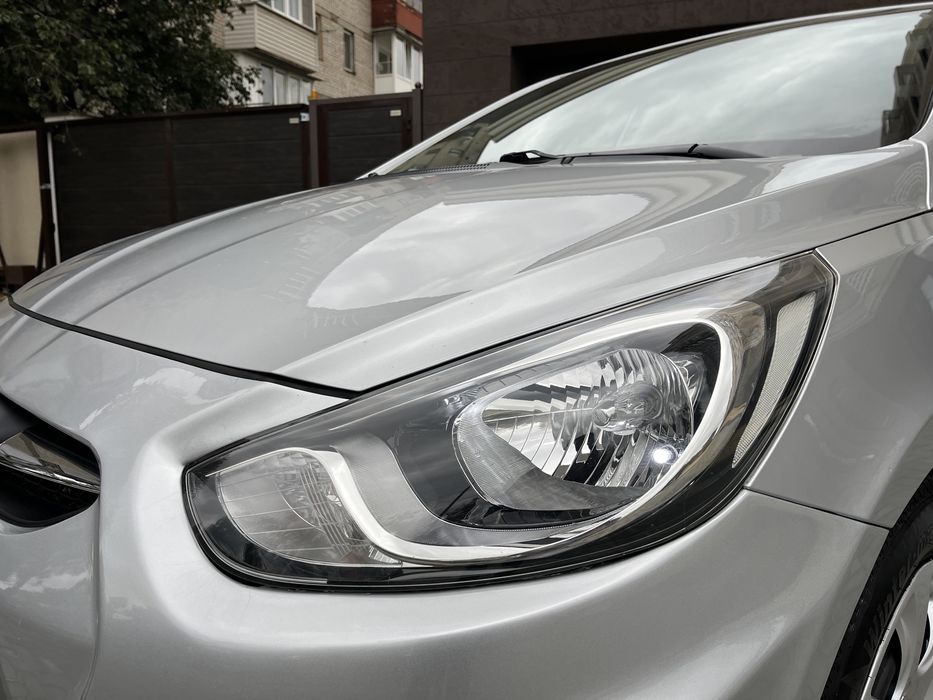 Продам Hyundai Aceent 2013 рік Газ 4