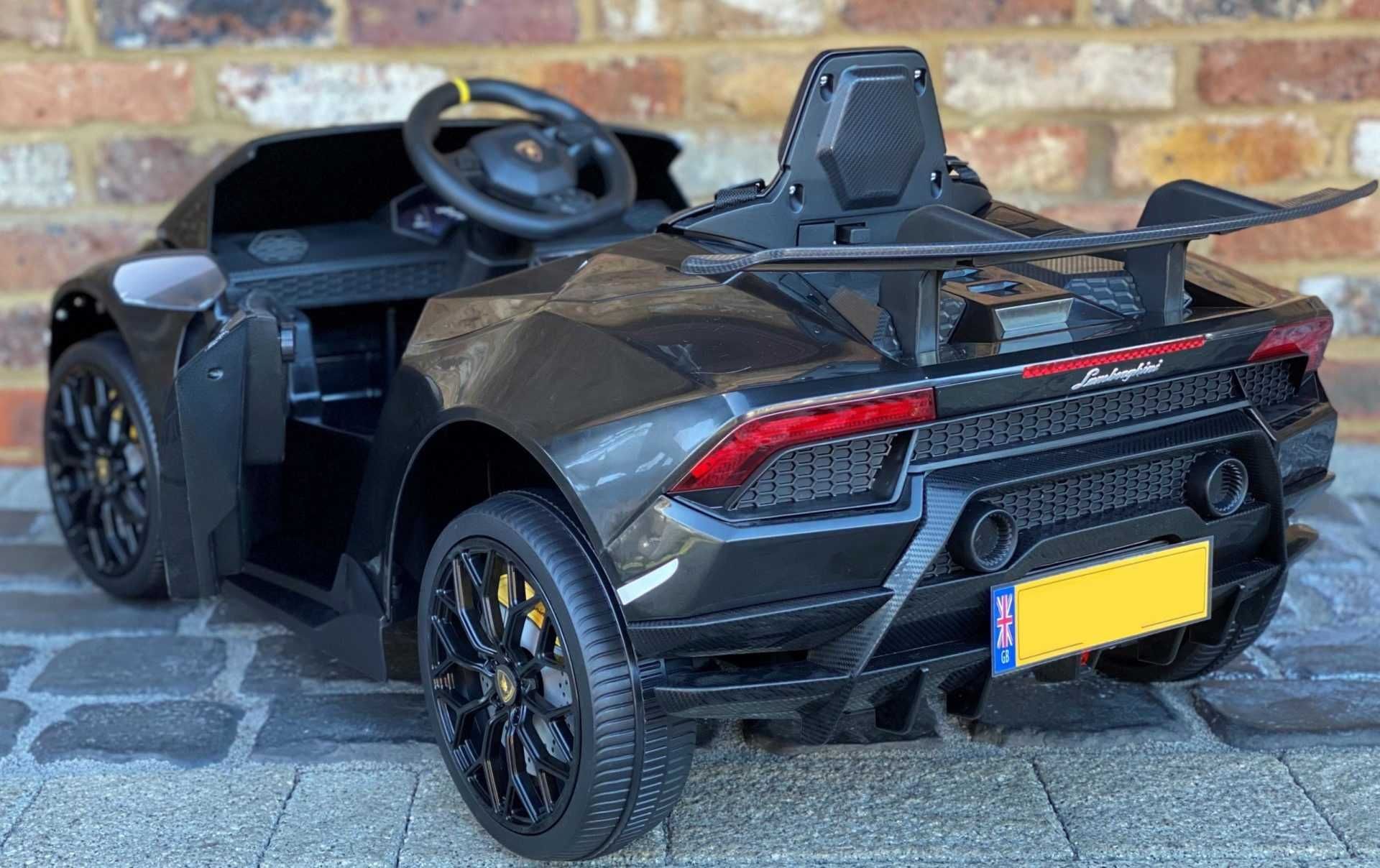 Samochód LAMBORGHINI 4x4 Auto AKUMULATOR Motor Elektryczny Quad DZIECI