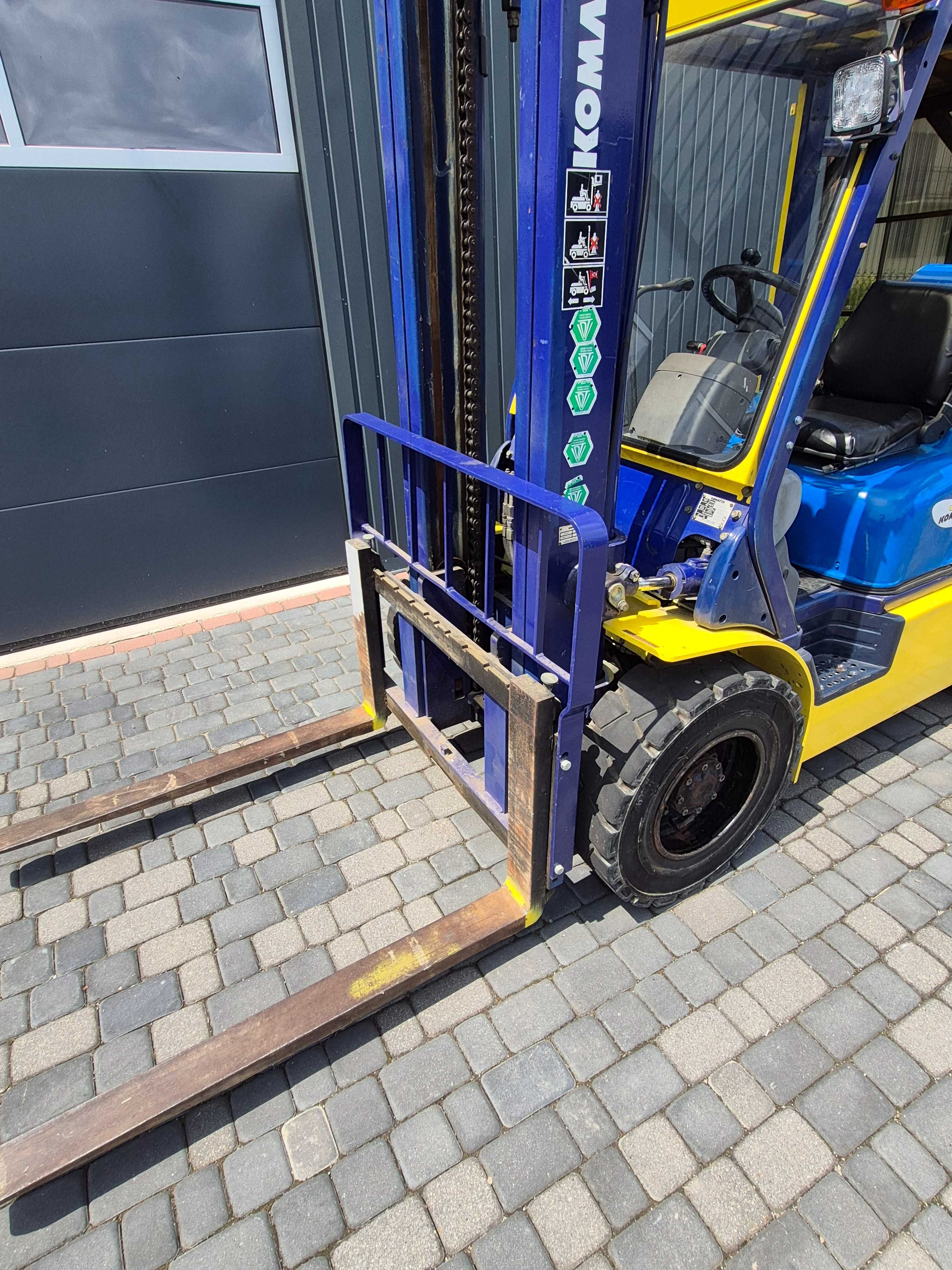 Wózek widłowy KOMATSU FG30