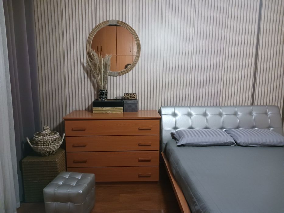 Móveis Quarto casal cama e cómoda