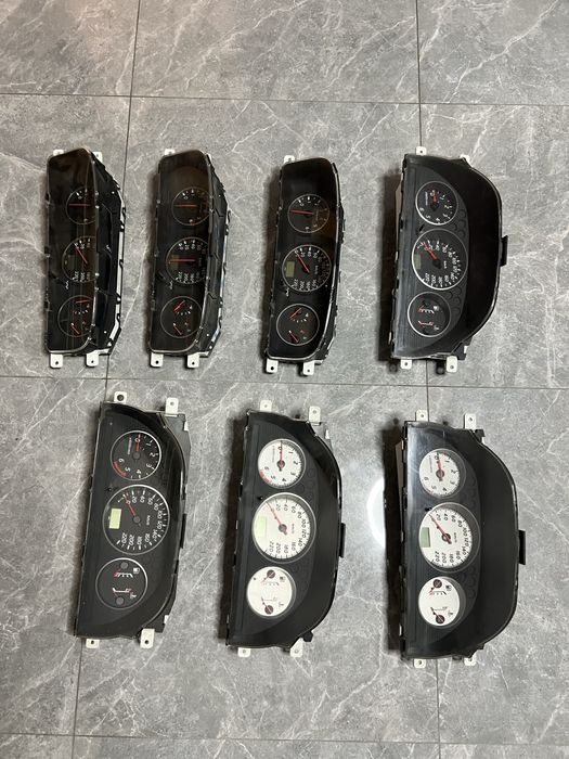 Щиток приборов (приборная панель) Nissan X-Trail T30 28188EQ300