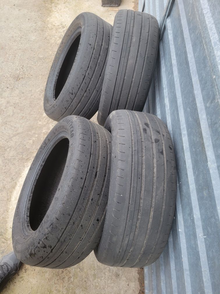 goodyear efficientgrip performance 205/55 r16