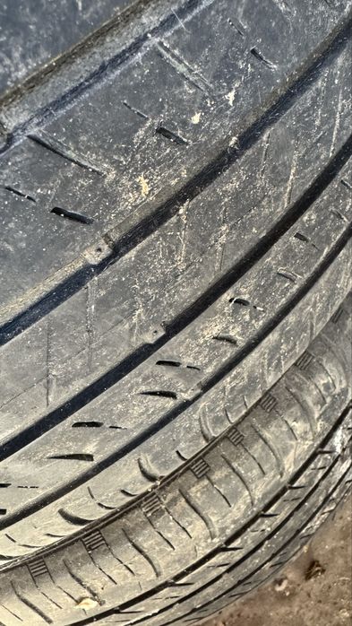 R18 235/45 Hankook Kinergy GT