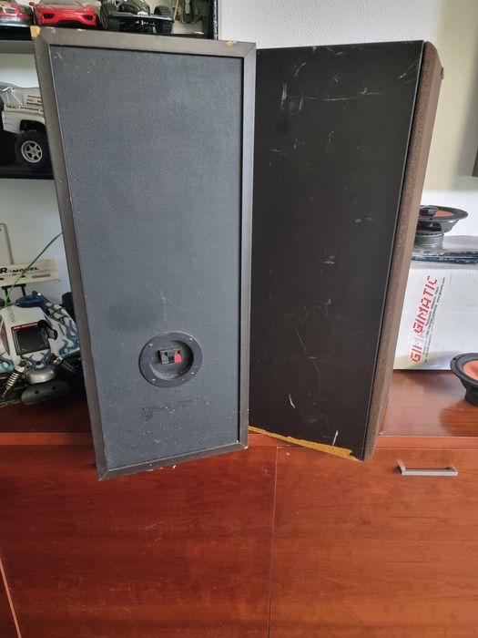 Colunas wharfedale vintage