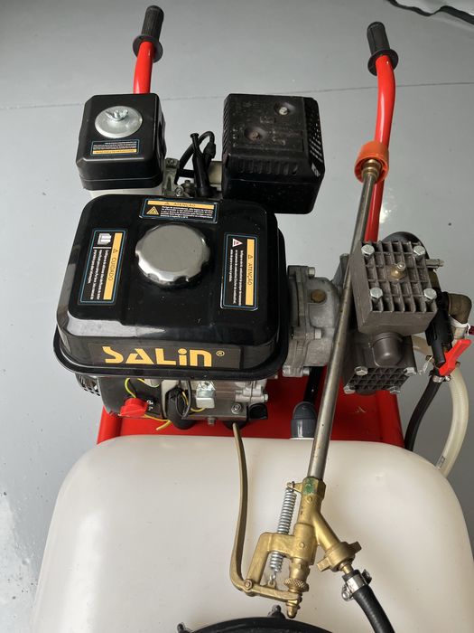 Pulverizador a motor 100L