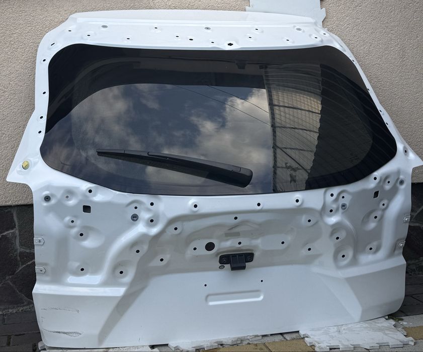 Задня кришка (ляда) до Mazda CX 30