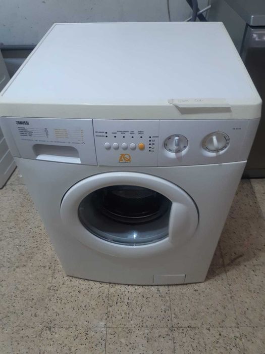 Maquina Lavar Roupa zanussi