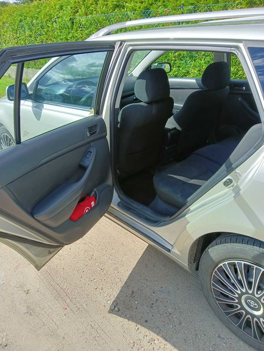 Toyota Avensis 1.8 vvti T 25 Klima