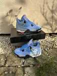 Air Jordan 4 University Blue