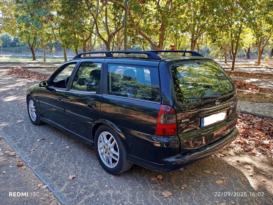 Opel Vectra B Caravan 2.0 (gasóleo)