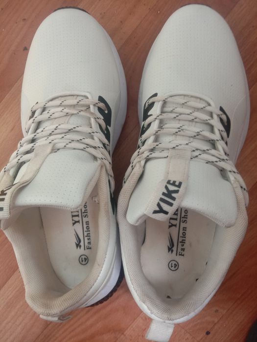 Кросівки чоловічі YIKE