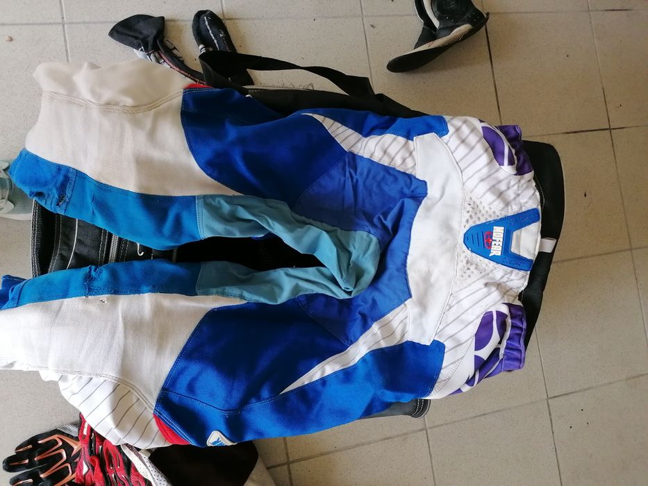 Equipamento de Motocross Usado NoFear