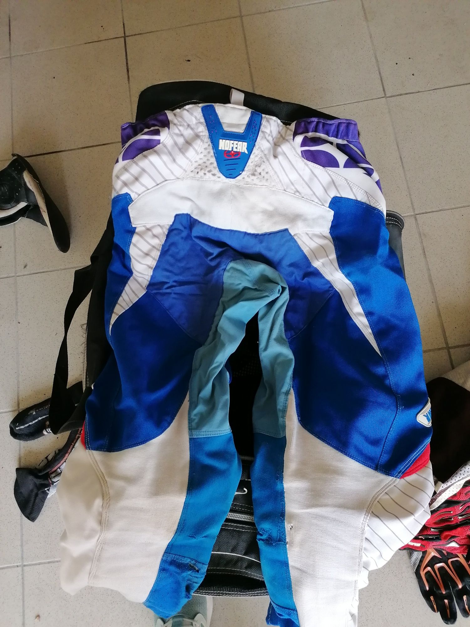 Equipamento de Motocross Usado NoFear