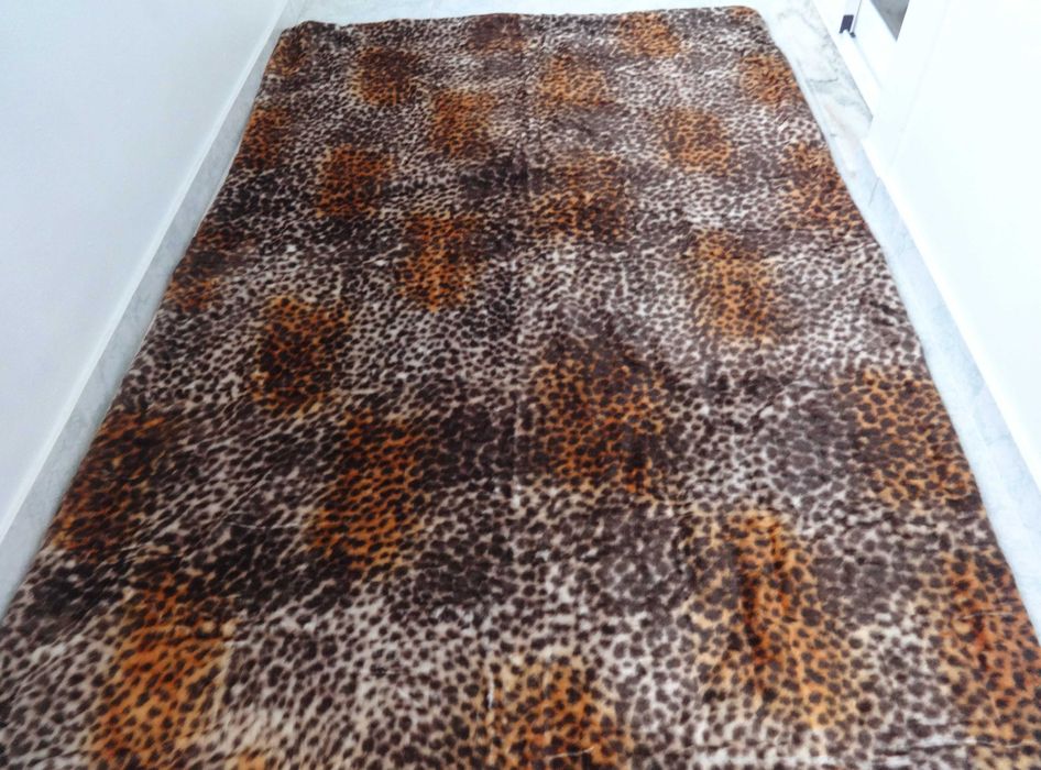 Cobertor / Manta com estampa de leopardo