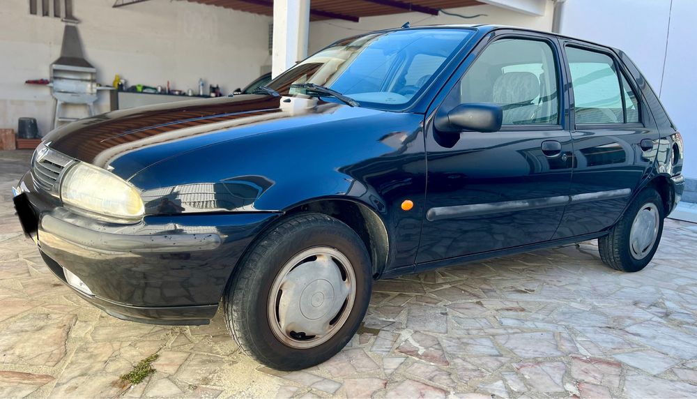 Mazda 121 1.25 16v