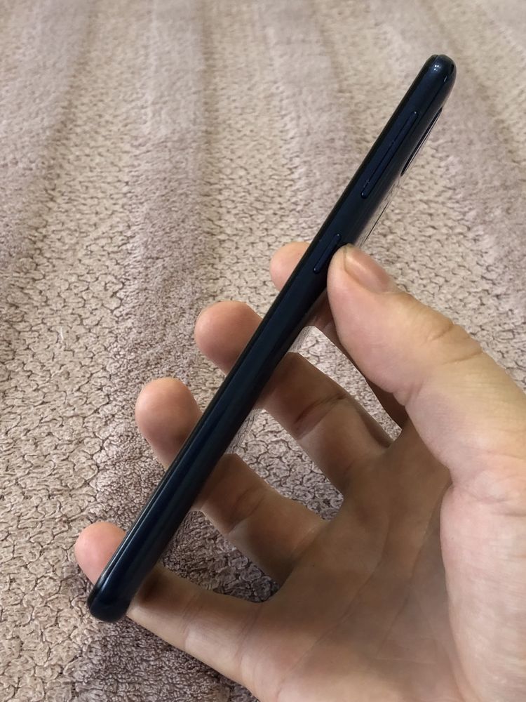 Телефон Samsung A20e 3/32gb Android 11
