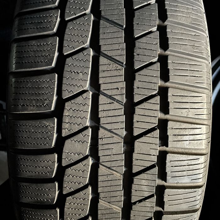 Шини 235/55/18 - 4шт Continental ContiContact TS815 зима