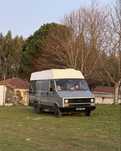 Autocaravana Fiat Iveco Daily 1981 - Pronta para aventuras