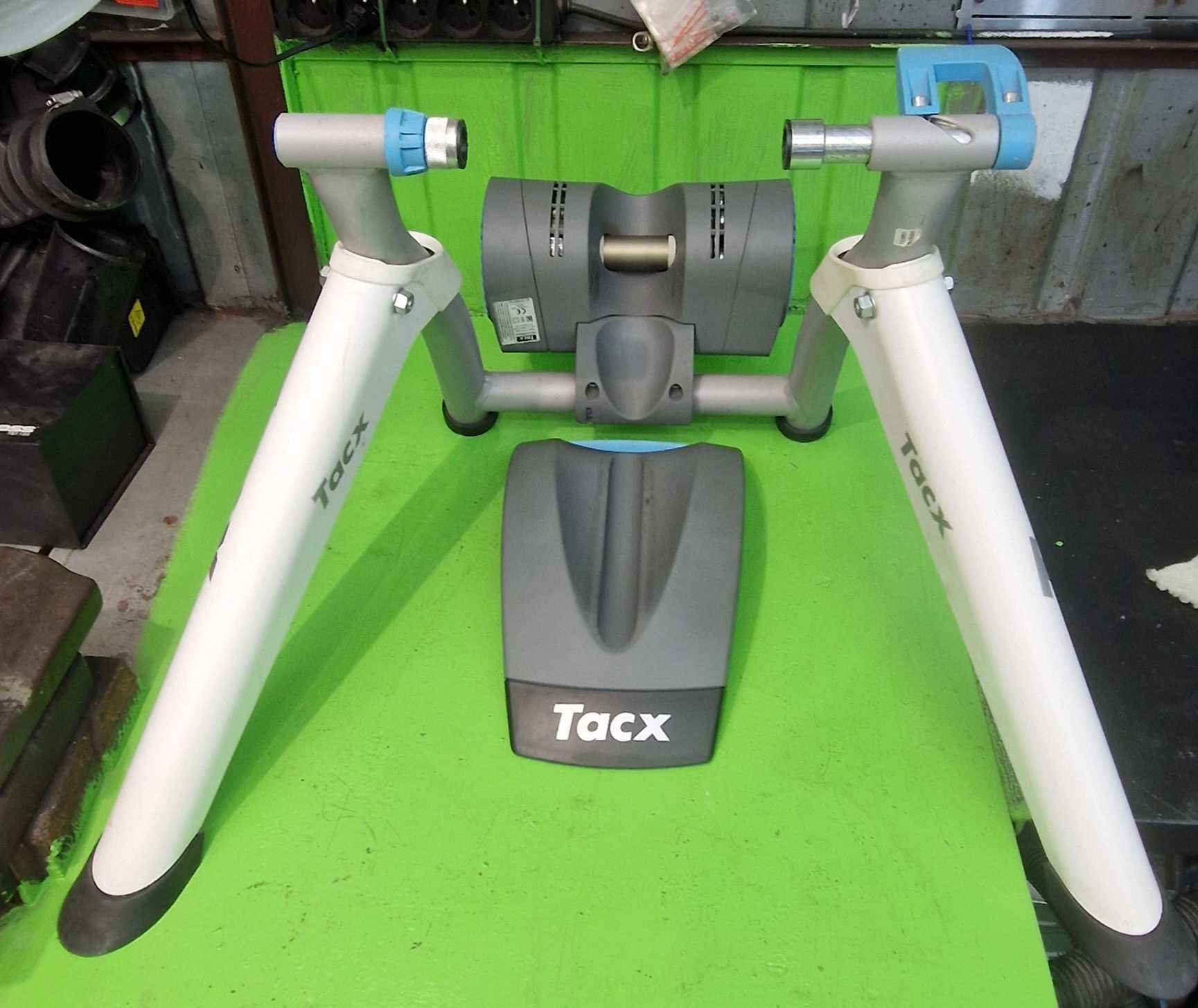 Trenażer Tacx Vortex Smart T2180 + Kompletny zestaw + uchwyt na tablet