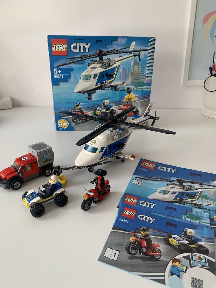 LEGO City 60243 Pościg helikopterem policyjnym