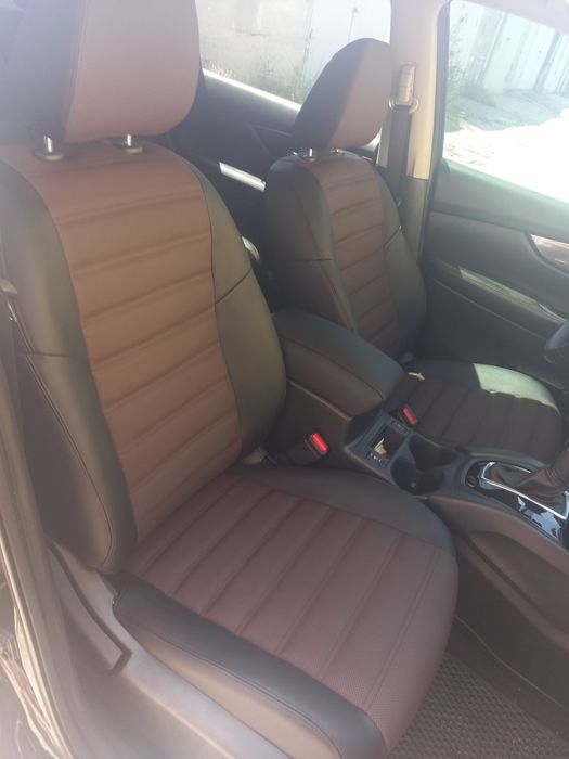 Ремонт. Перетяжка автомобильных сидений.