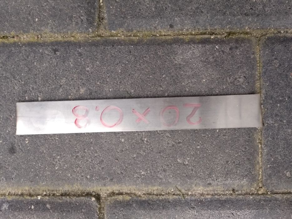 Taśma stalowa sprężynowa nierdzewna