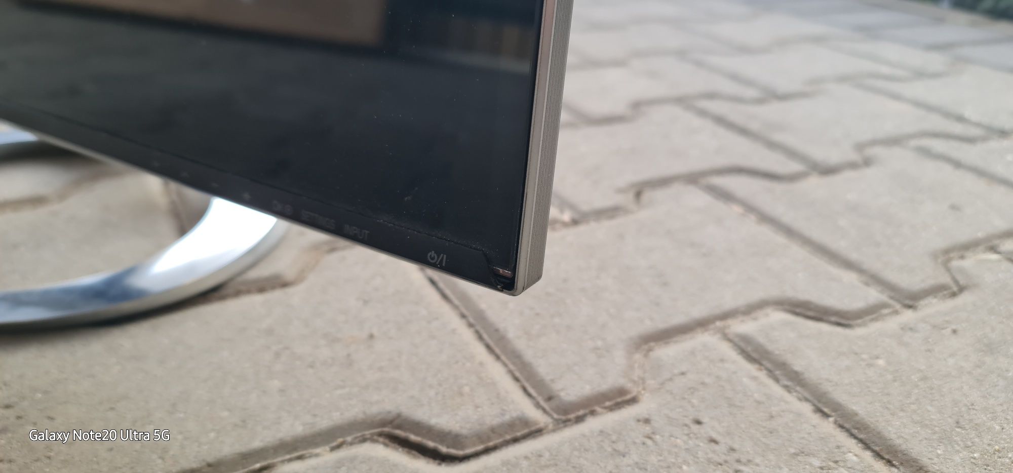 LG 27MT933- PZ stan jak na zdjęciach. USZKODZONA MATRYCA.