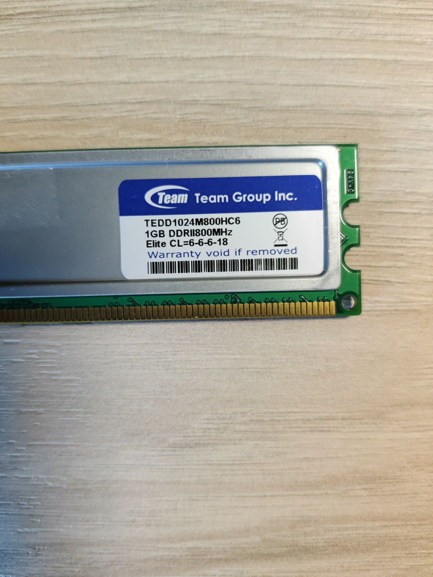 ОЗП(ОЗУ) TEAM 1 GB DDR2 800 MHz (TEDD1024M800HC6)